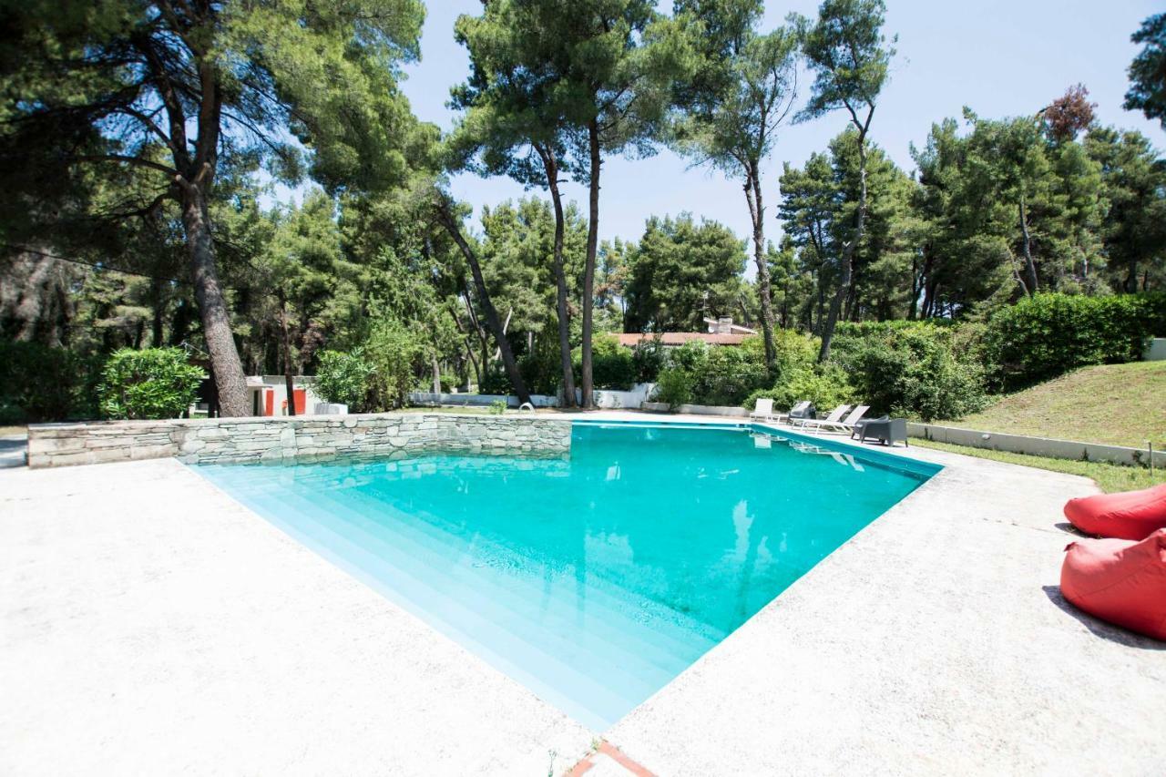 Villa Aurora In Sani With Garden And Pool Ngoại thất bức ảnh